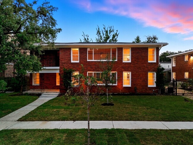 2326 Wordsworth St in Houston, TX - Building Photo - Building Photo