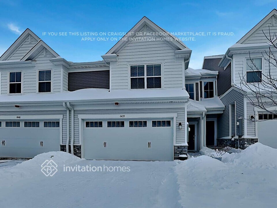6439 Inspire Cir S in Cottage Grove, MN - Building Photo