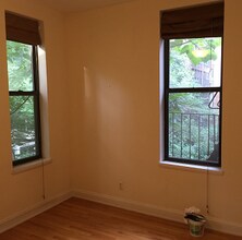 29 W 12th St-Unit -2C, New York, NY 100 in New York, NY - Foto de edificio - Building Photo