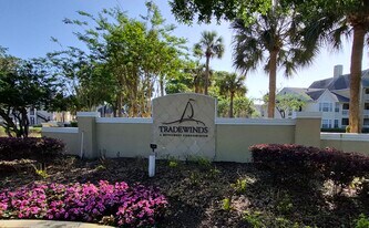1033 S Hiawassee Rd, Unit 2622 in Orlando, FL - Building Photo