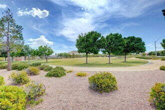 10940 Salernes St in Las Vegas, NV - Building Photo - Building Photo
