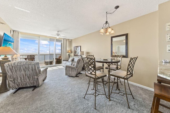 527 Beach Club Trail in Gulf Shores, AL - Foto de edificio - Building Photo