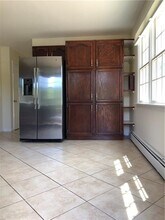 116 Evergreen Dr in Portsmouth, RI - Building Photo - Building Photo