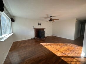 5819 Winter Ave in Klamath Falls, OR - Building Photo - Building Photo