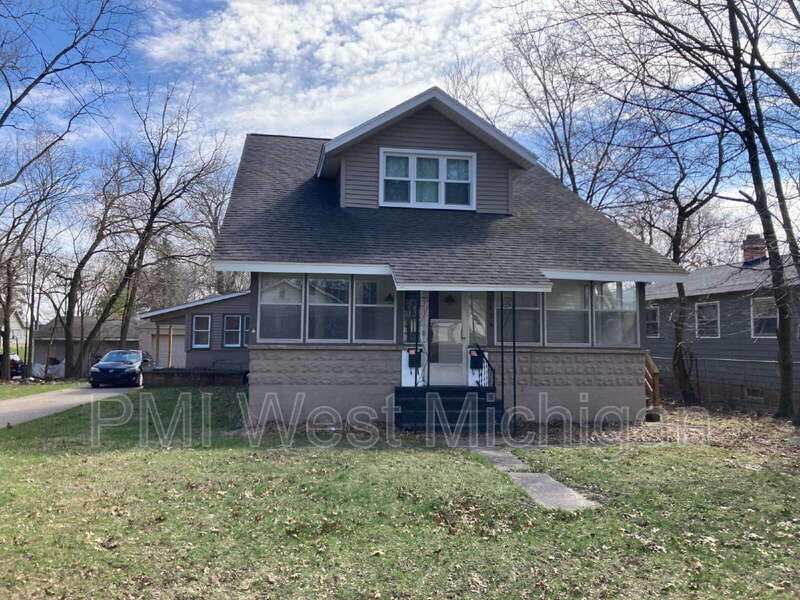 1436 Matilda St NE in Grand Rapids, MI - Building Photo