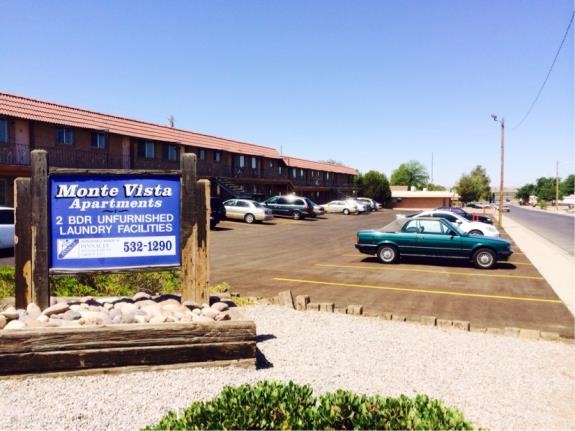 Monte Vista Apartments in Las Cruces, NM - Building Photo