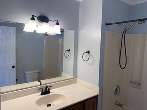 4307 Manchester Ln in Chesapeake, VA - Building Photo - Building Photo