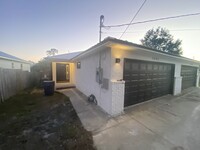 1002 E 7th Ct in Panama City, FL - Building Photo - Building Photo