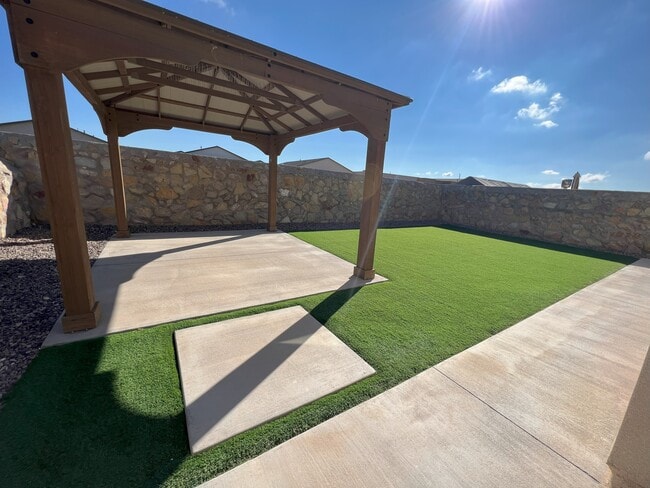 property at 3456 David Palacio Dr