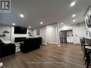 1794 Trafalgar St in London, ON - Building Photo - Building Photo