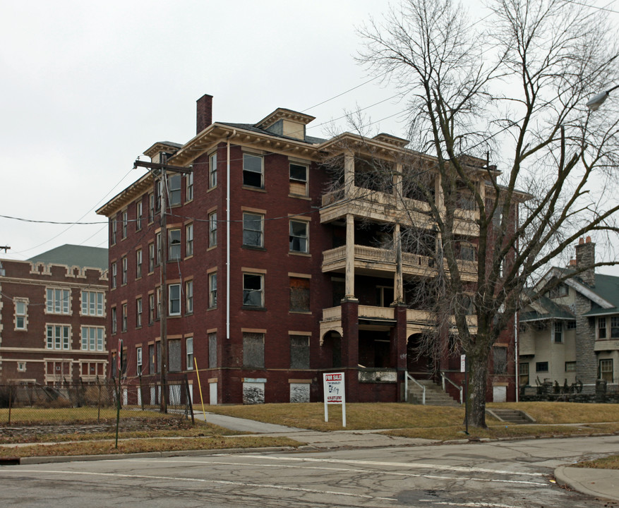 440 Winthrop St in Toledo, OH - Foto de edificio