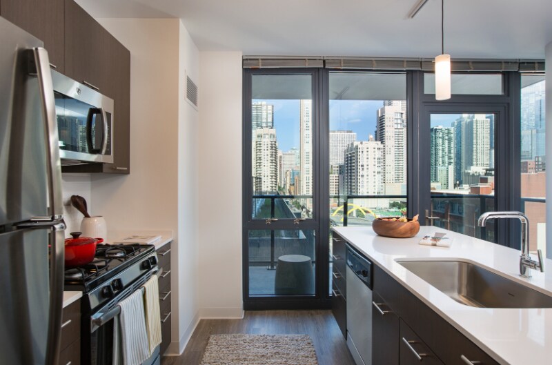 639 N Wells St in Chicago, IL - Foto de edificio