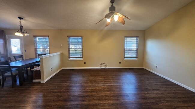 560 Little Creek Dr in Lebanon, OH - Building Photo - Building Photo