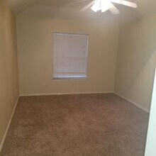 5401 N 15th St in McAllen, TX - Foto de edificio - Building Photo