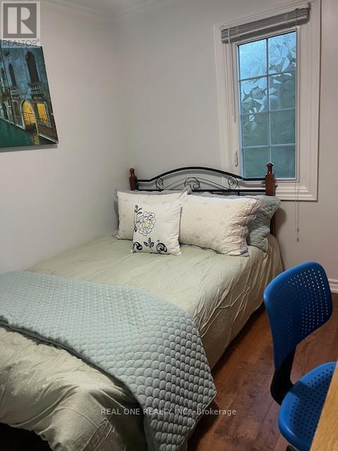 2 Grittani Ln in Toronto, ON - Building Photo - Building Photo