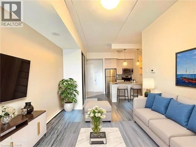 property at 318 Spruce St