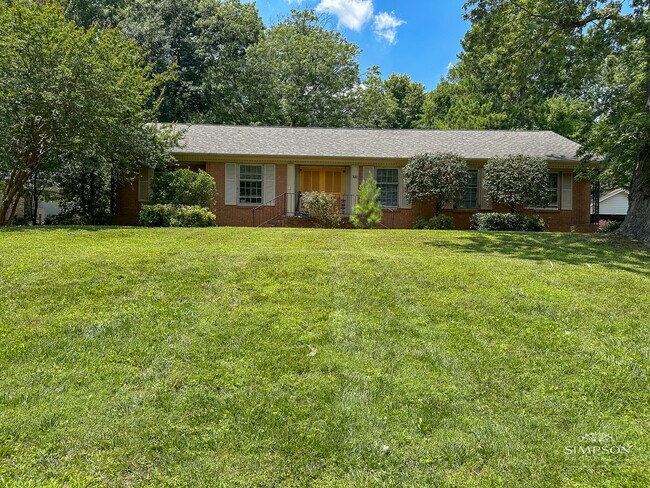 6716 Windyrush Rd in Charlotte, NC - Foto de edificio - Building Photo