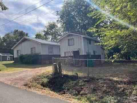 0 W Carolina St in Palestine, TX - Building Photo - Building Photo