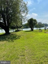 48186 Mulberry Ln in Saint Inigoes, MD - Building Photo - Building Photo
