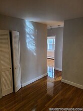 63 Selkirk Rd in Boston, MA - Building Photo - Building Photo