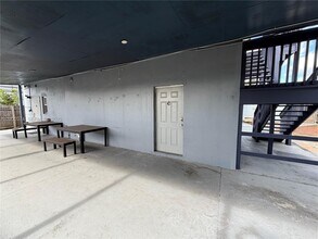 808 NW 19th St in Fort Lauderdale, FL - Building Photo - Building Photo