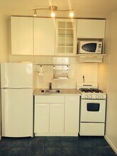 11881 Jefferson Blvd, Unit 3 in Culver City, CA - Foto de edificio - Building Photo