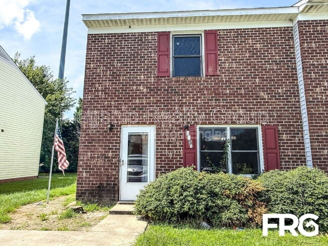 105 Chesterfield Ct in Greenville, NC - Building Photo - Building Photo