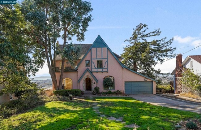2367 Carquinez Ave in El Cerrito, CA - Building Photo - Building Photo
