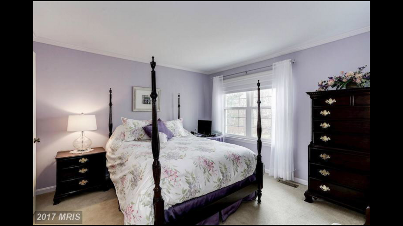 7733 Marshall Heights Ct in Falls Church, VA - Foto de edificio