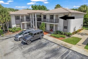 11160 W Sample Rd, Unit 11160 in Coral Springs, FL - Building Photo