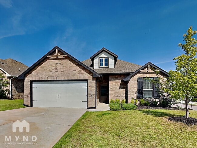 property at 5108 Whitegold Ave