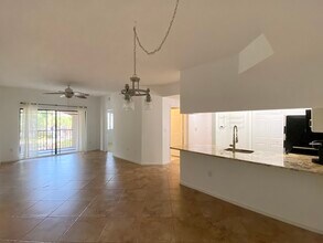 2807 Veronia Dr in Palm Beach Gardens, FL - Foto de edificio - Building Photo