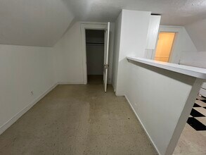 456 Salem St, Unit 4 in Medford, MA - Building Photo - Building Photo