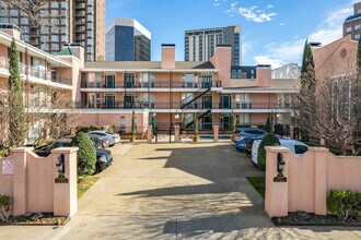 Bois du Chene in Dallas, TX - Building Photo - Building Photo