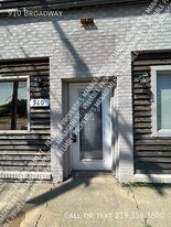 910 Broadway Ave in Chesterton, IN - Building Photo