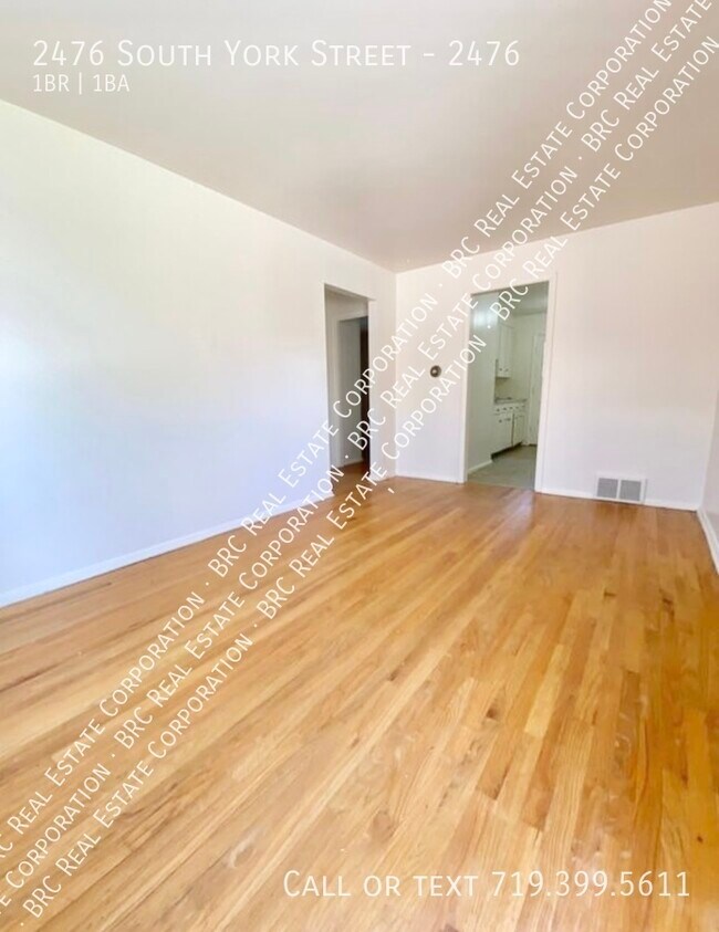 2476 S York St in Denver, CO - Building Photo - Building Photo