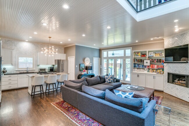 3312 Villanova St in Dallas, TX - Building Photo - Building Photo