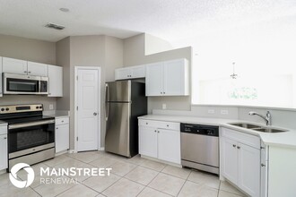 6338 Gondola Dr in Riverview, FL - Building Photo - Building Photo
