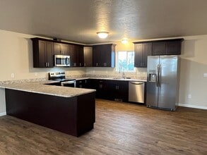 1614 18th Ave in Lewiston, ID - Building Photo - Building Photo
