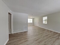 1000 Spring Hill Dr photo'