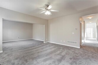 4830 Ferncrest Pl in Douglasville, GA - Building Photo - Building Photo