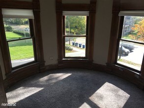 1335 Hill St in Ann Arbor, MI - Building Photo - Building Photo