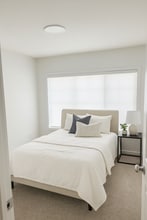 4255 Kinglet Dr NW in Edmonton, AB - Building Photo - Building Photo
