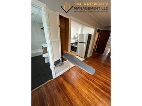 189 Tripp St in Fall River, MA - Building Photo - Building Photo