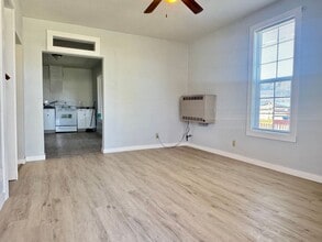 312 E Electric St in Union, OR - Building Photo - Building Photo