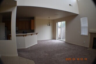 2266 Campbell Cir in Fairfield, CA - Building Photo - Building Photo