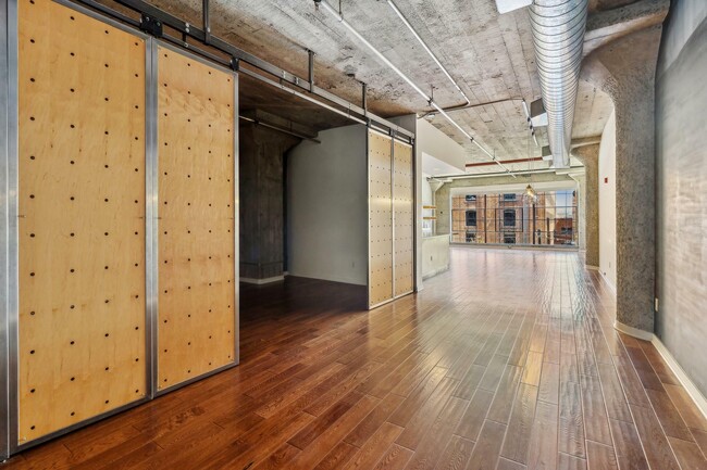 650 2nd St in San Francisco, CA - Foto de edificio - Building Photo