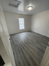 25 Lone Walnut Rd in Callao, VA - Building Photo - Building Photo