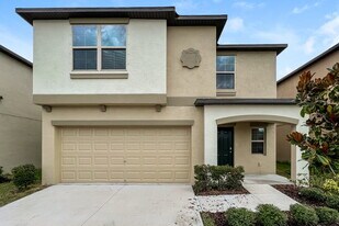 7310 Tiger Trail Ct in Sun City Center, FL - Building Photo