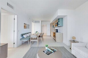 601 NE 1st Ave, Unit ID1227496P in Miami, FL - Building Photo